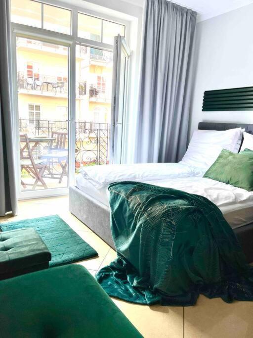 Sea Promenade Luxury Apartment シフィノウイシチェ エクステリア 写真